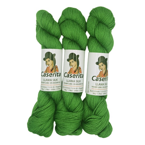 Apple Green – Baby Llama & Silk – 50 g / 219 yd.