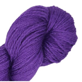 Lavender Purple – Baby Llama & Silk – 50 g / 219 yd.